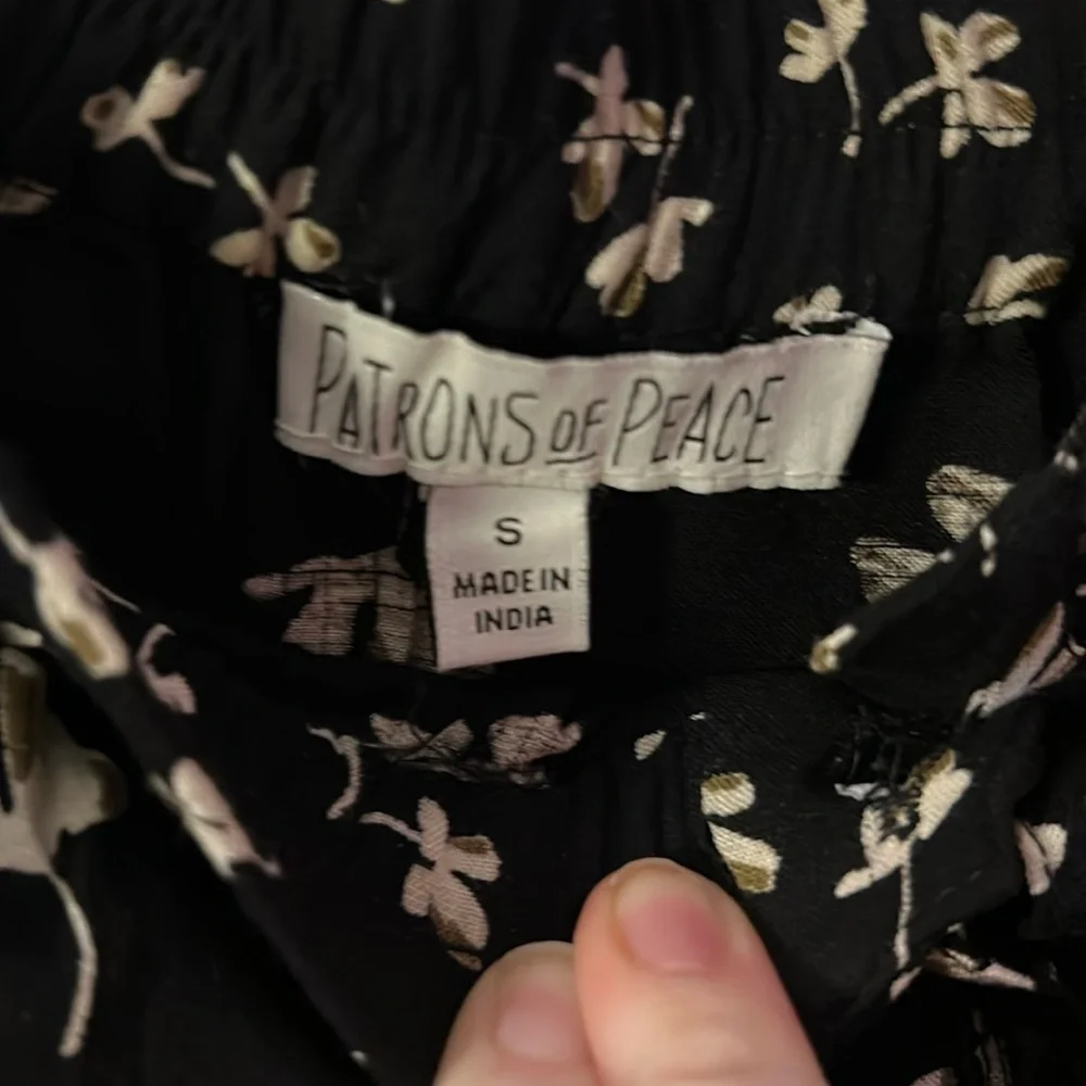 Floral Black Skirt - Picture 4 of 5